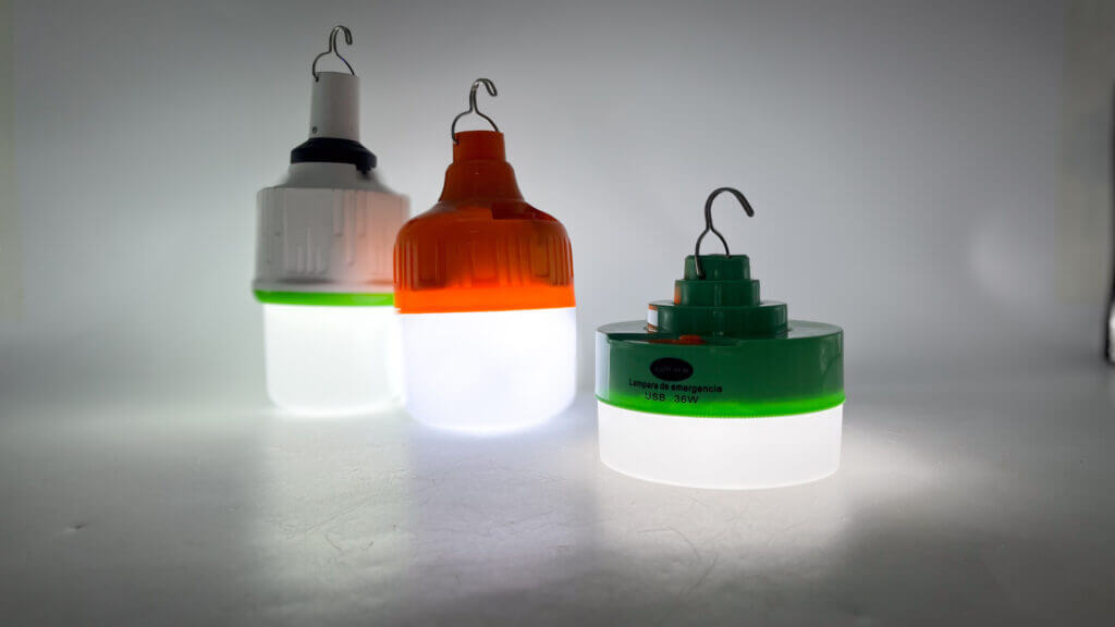 BOMBILLOS DE EMERGENCIA RECARGABLES - Comercial los Todos